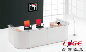 前臺(tái)辦公桌保養(yǎng)，一定要注意這幾點(diǎn)。
